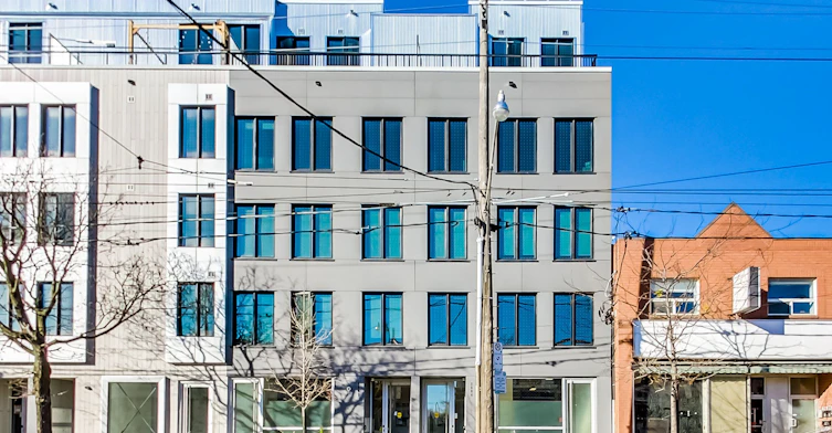 PH-1602 Queen Street E, Toronto, ON, M4L 1G2 - 2