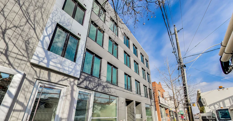 PH-1602 Queen Street E, Toronto, ON, M4L 1G2 - 4