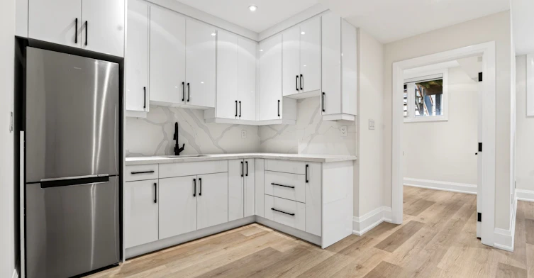 792 Midland Avenue, Toronto, ON, M1K 4E7 - 36