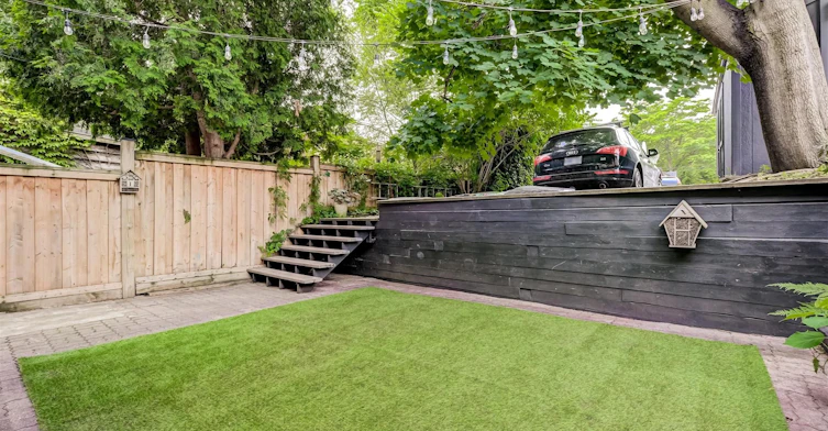 584 Logan Avenue, Toronto, ON, M4K 3B8 - 26