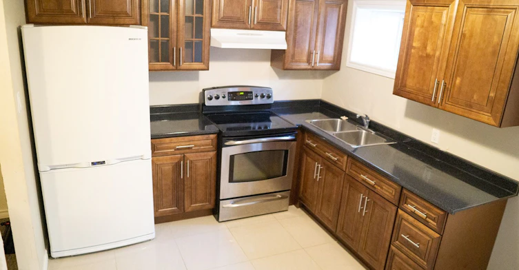 1885 Rosefield Road, Pickering, ON, L1V 3K1 - 17