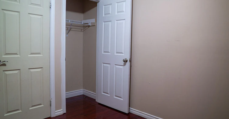 1885 Rosefield Road, Pickering, ON, L1V 3K1 - 7