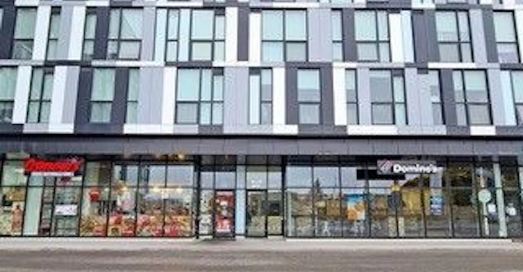 840-1900 Simcoe Street N, Oshawa, ON, L1G 4Y3 - 4