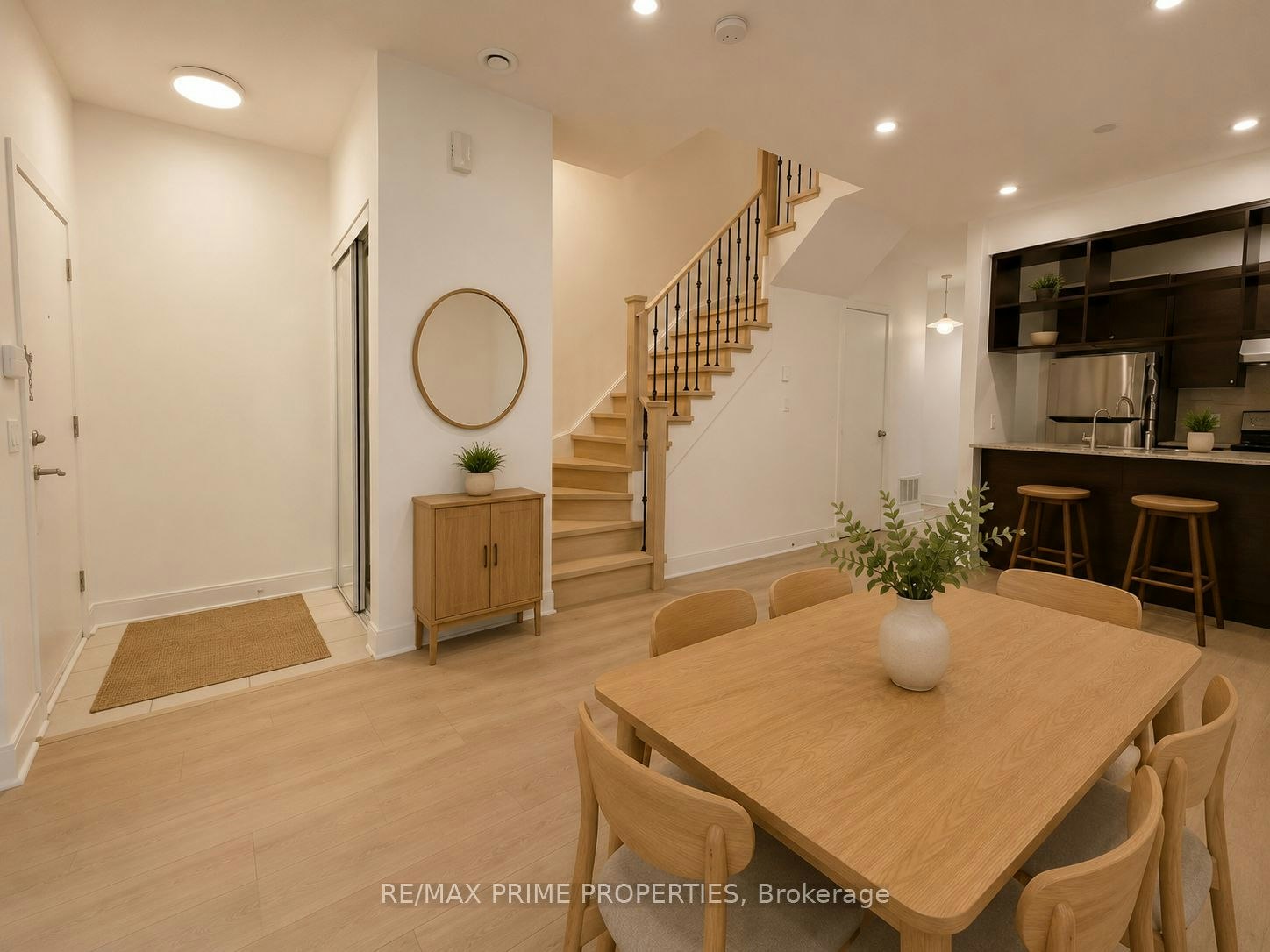 Th69-315 Village Green Square, Toronto, ON, M1S 0L2 - 6