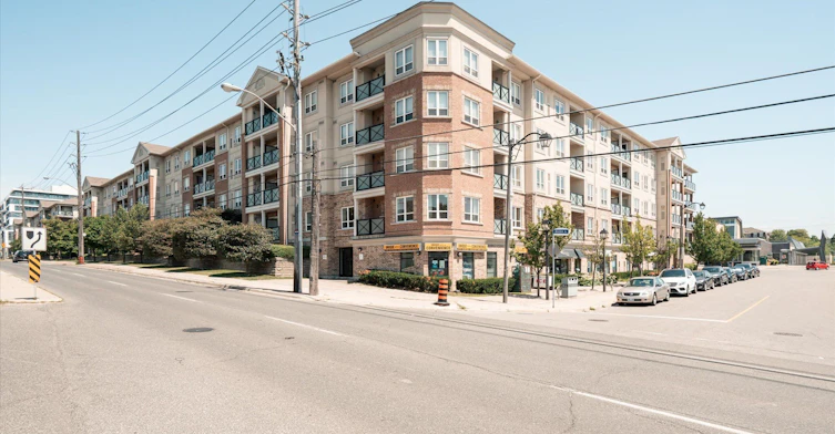 117-10 Mendelssohn Street, Toronto, ON, M1L 0G7 - 2