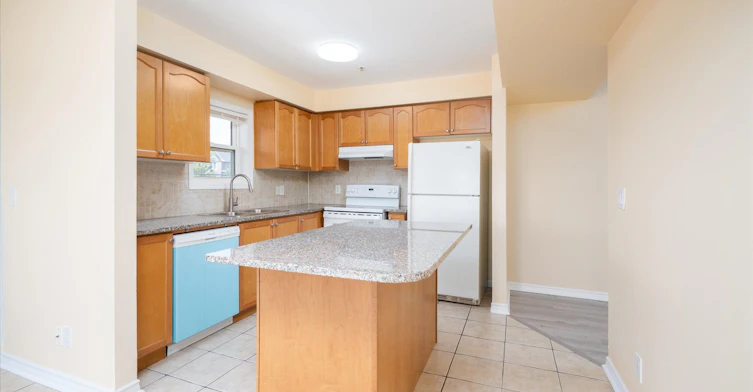 117-10 Mendelssohn Street, Toronto, ON, M1L 0G7 - 11