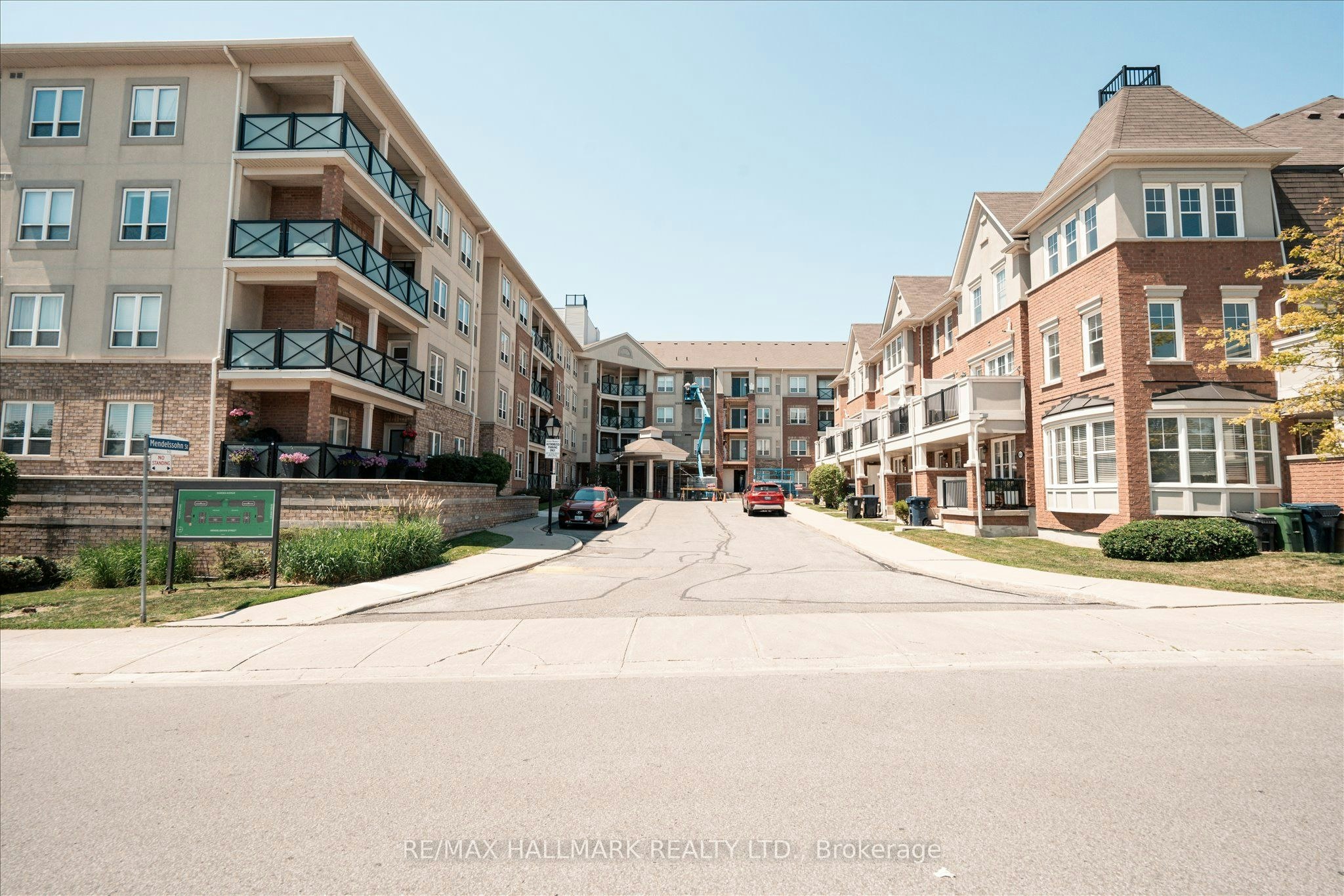 117-10 Mendelssohn Street, Toronto, ON, M1L 0G7 - 3