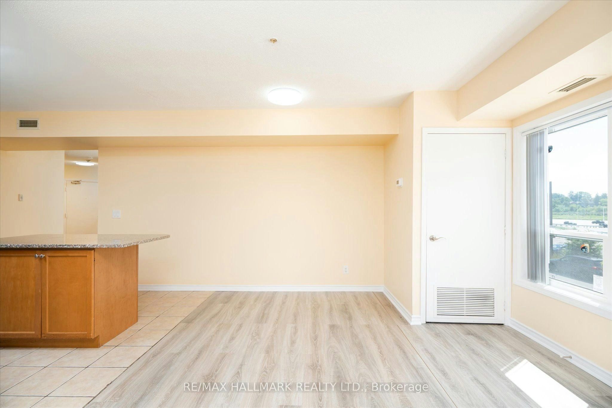 117-10 Mendelssohn Street, Toronto, ON, M1L 0G7 - 8