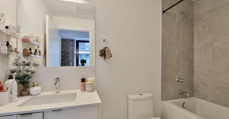 428-1612 Charles Street, Whitby, ON, L1N 1B9 - 21