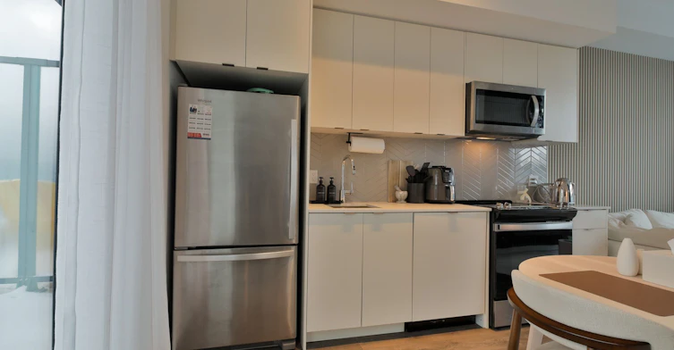 428-1612 Charles Street, Whitby, ON, L1N 1B9 - 18