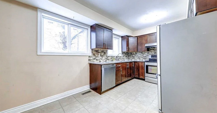 45 Burkwood Crescent, Toronto, ON, M1B 1N8 - 9