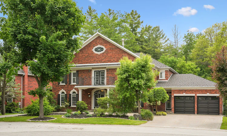 81 Woodview Drive