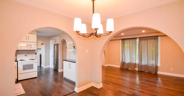 11 Kinnison Court, Ajax, ON, L1S 1K5 - 3