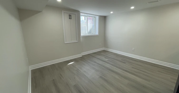 Bsmt-654 Annapolis Avenue, Oshawa, ON, L1J 2Z2 - 6