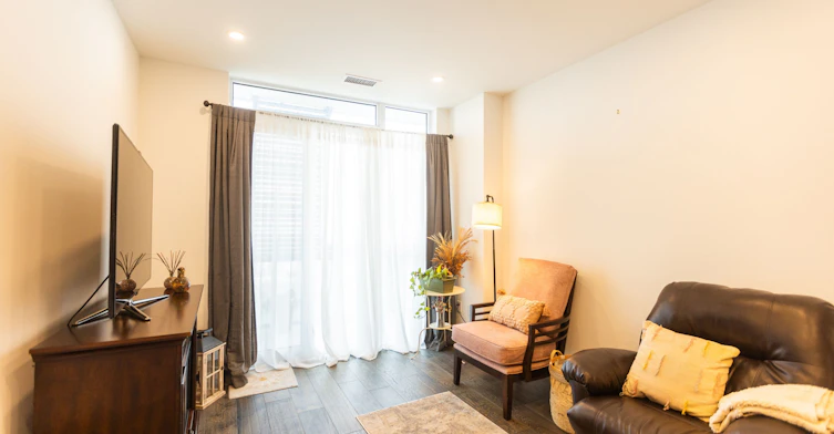 4304-39 Roehampton Avenue, Toronto, ON, M4P 0G1 - 9