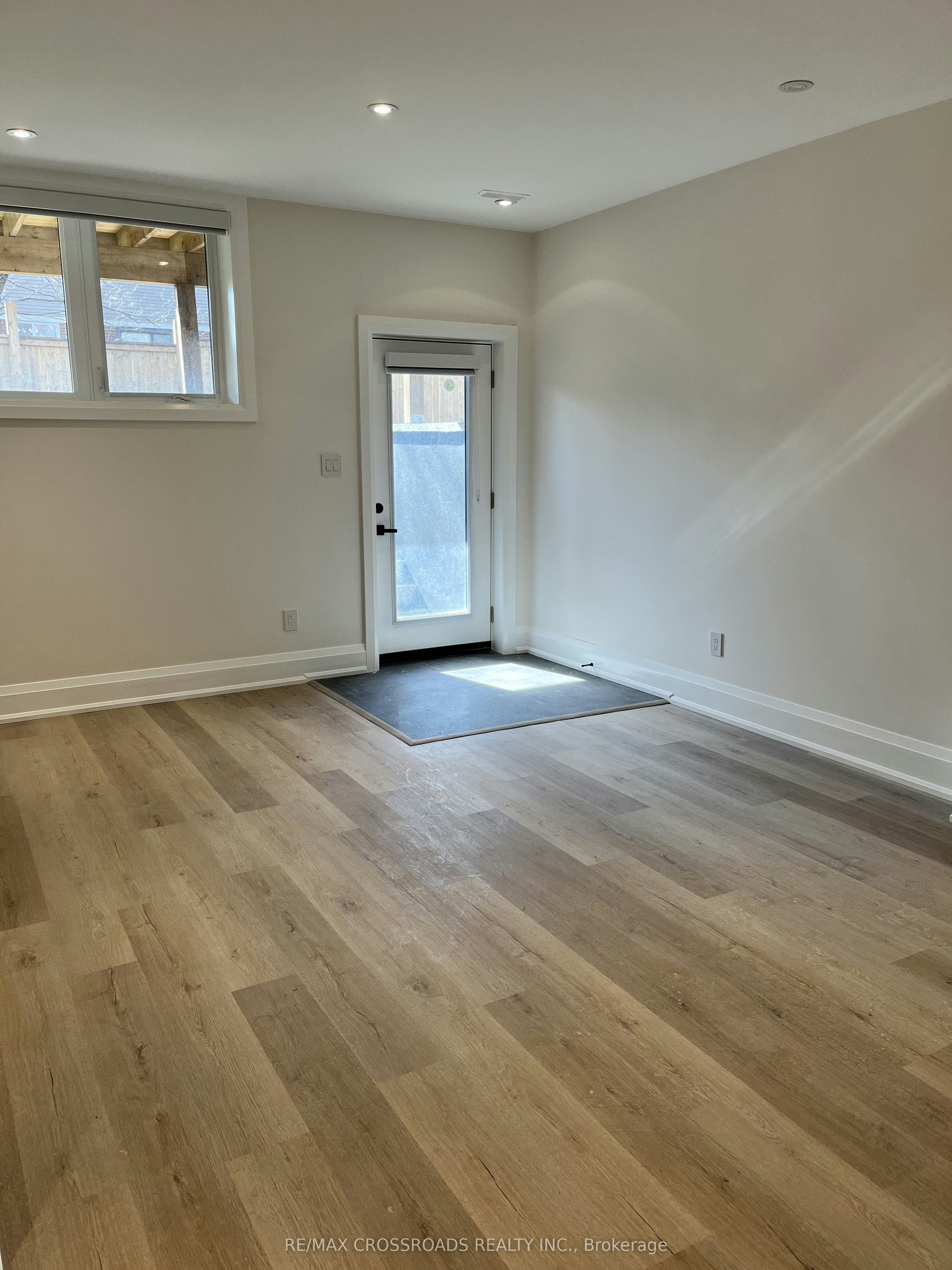 790 B Midland Avenue, Toronto, ON, M1K 4E7 - 27