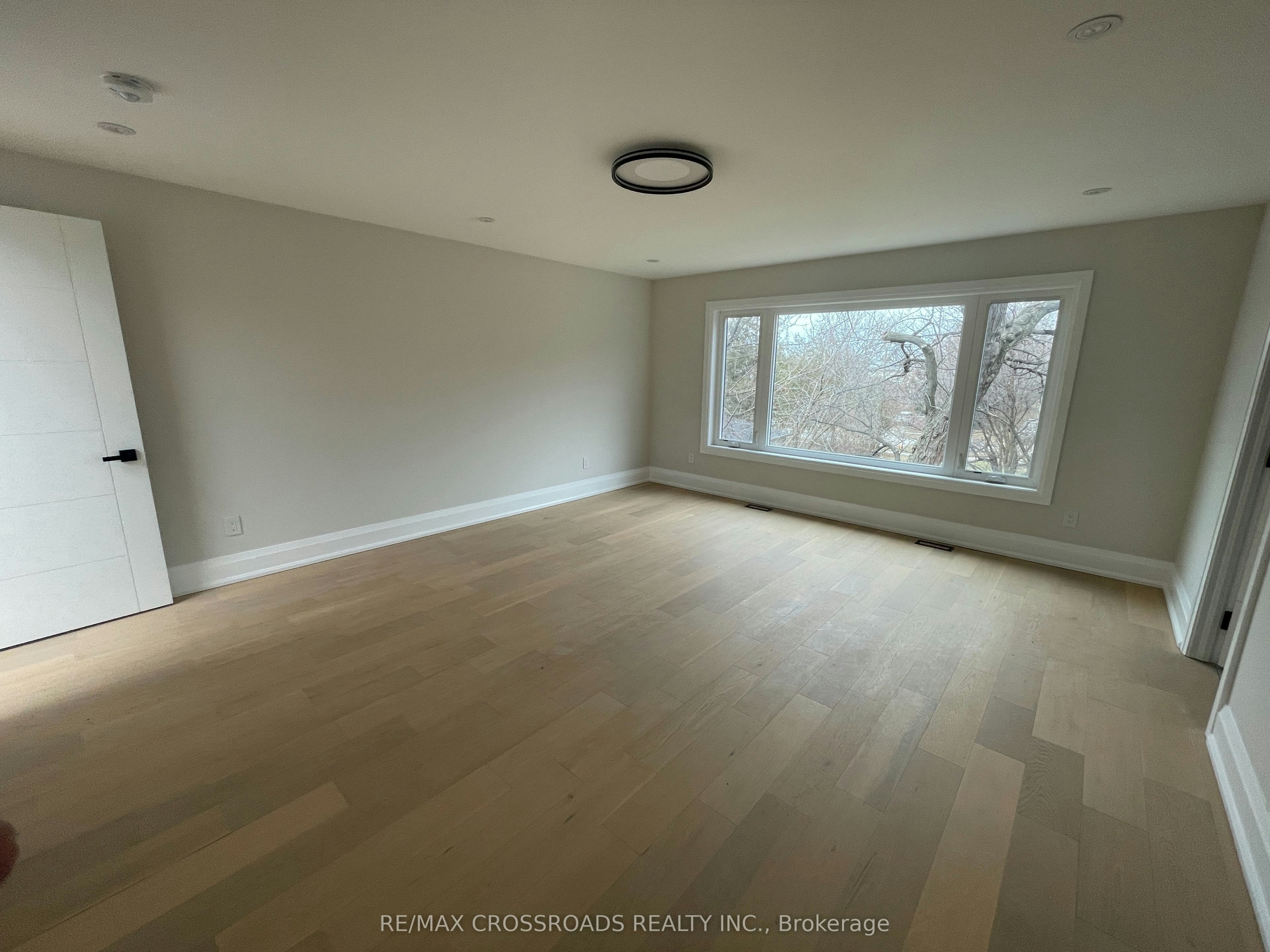 790 B Midland Avenue, Toronto, ON, M1K 4E7 - 15