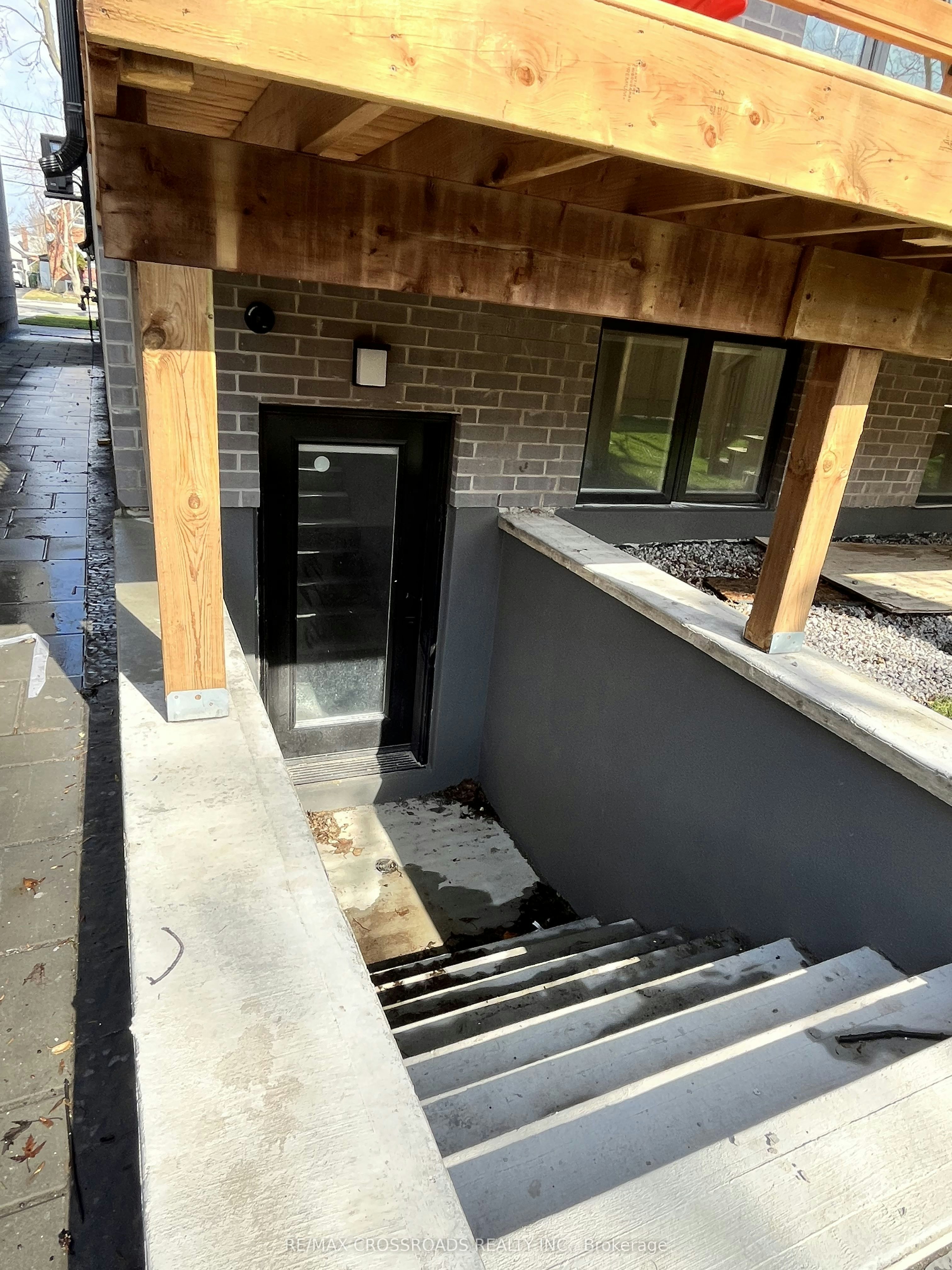 790 B Midland Avenue, Toronto, ON, M1K 4E7 - 34