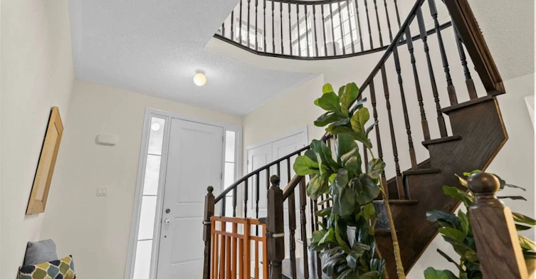 64 Bill Hutchinson Crescent, Clarington, ON, L1C 7C9 - 2
