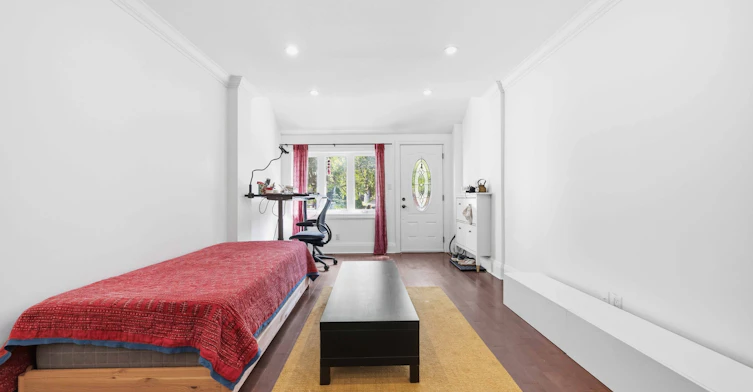 150 Elmer Avenue, Toronto, ON, M4L 3S1 - 7