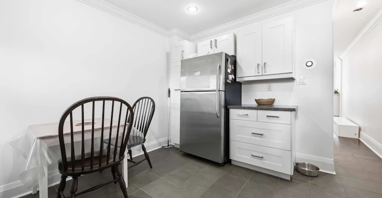150 Elmer Avenue, Toronto, ON, M4L 3S1 - 14