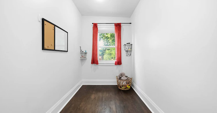 150 Elmer Avenue, Toronto, ON, M4L 3S1 - 19