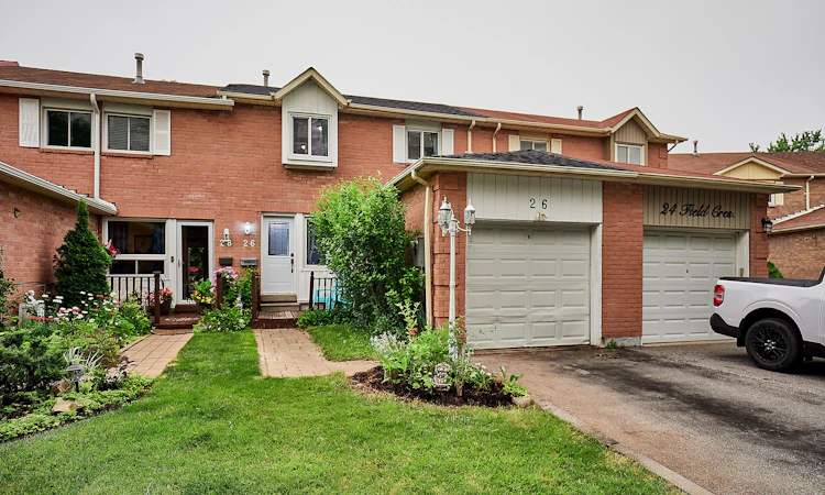 26 Field Crescent