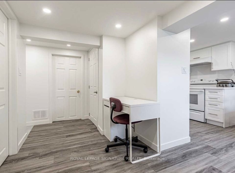 3-84 Peard Road, Toronto, ON, M4B 1T9 - 2