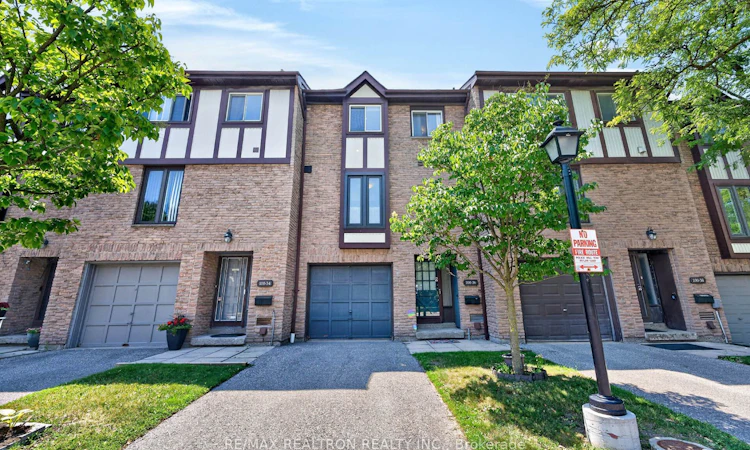 36-100 Burrows Hall Boulevard