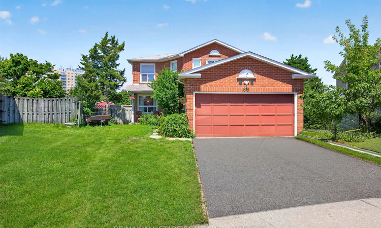68 Patterson Crescent