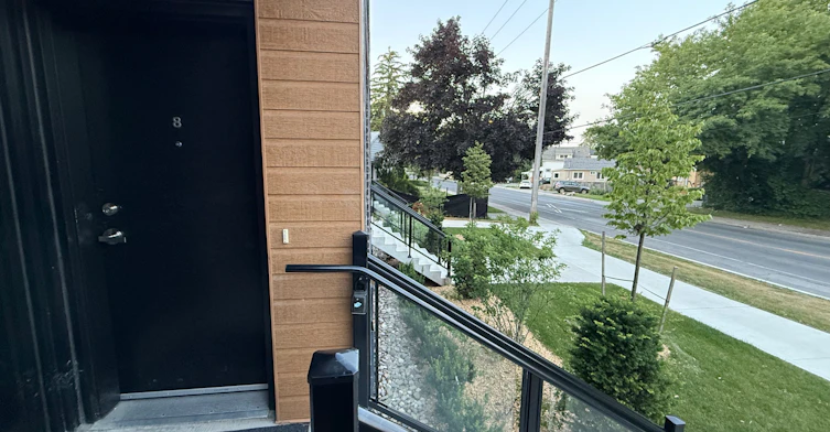 8 BLK F-180 Clonmore Drive S, Toronto, ON, M1N 1Y1 - 9