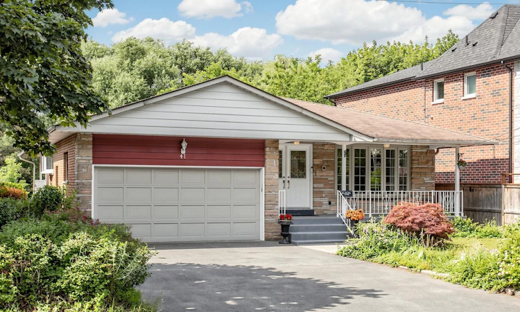 41 Burnview Crescent