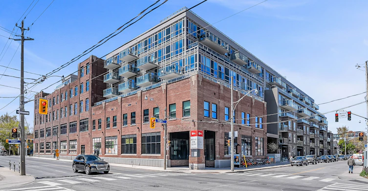 430-150 Logan Avenue, Toronto, ON, M4M 0E4