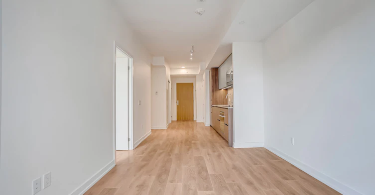 430-150 Logan Avenue, Toronto, ON, M4M 0E4 - 13