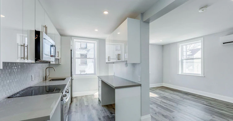 5-1480 Dundas Street E, Toronto, ON, M4M 1S9 - 9