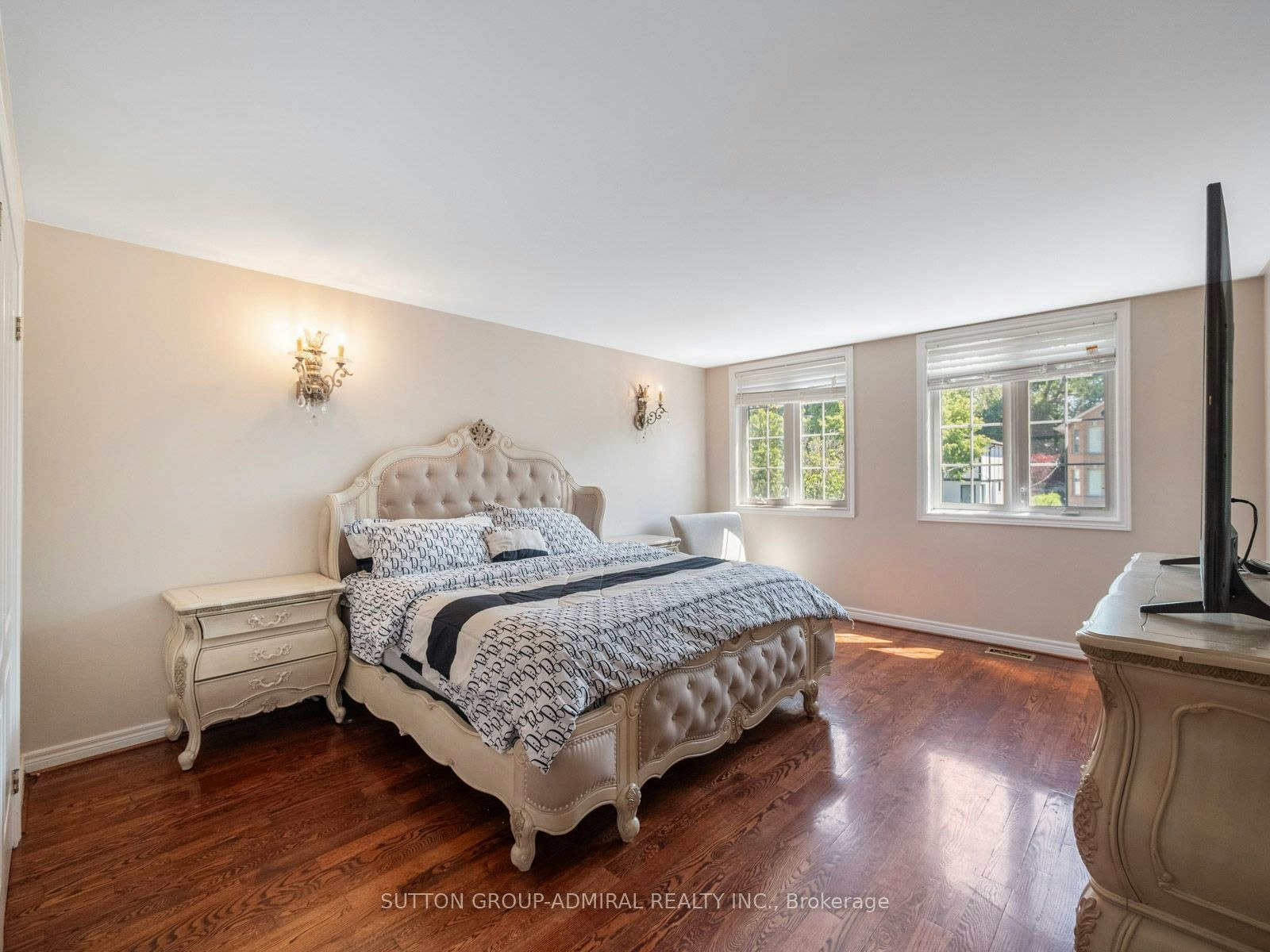 18 Thatcher Avenue, Toronto, ON, M1M 2M2 - 30