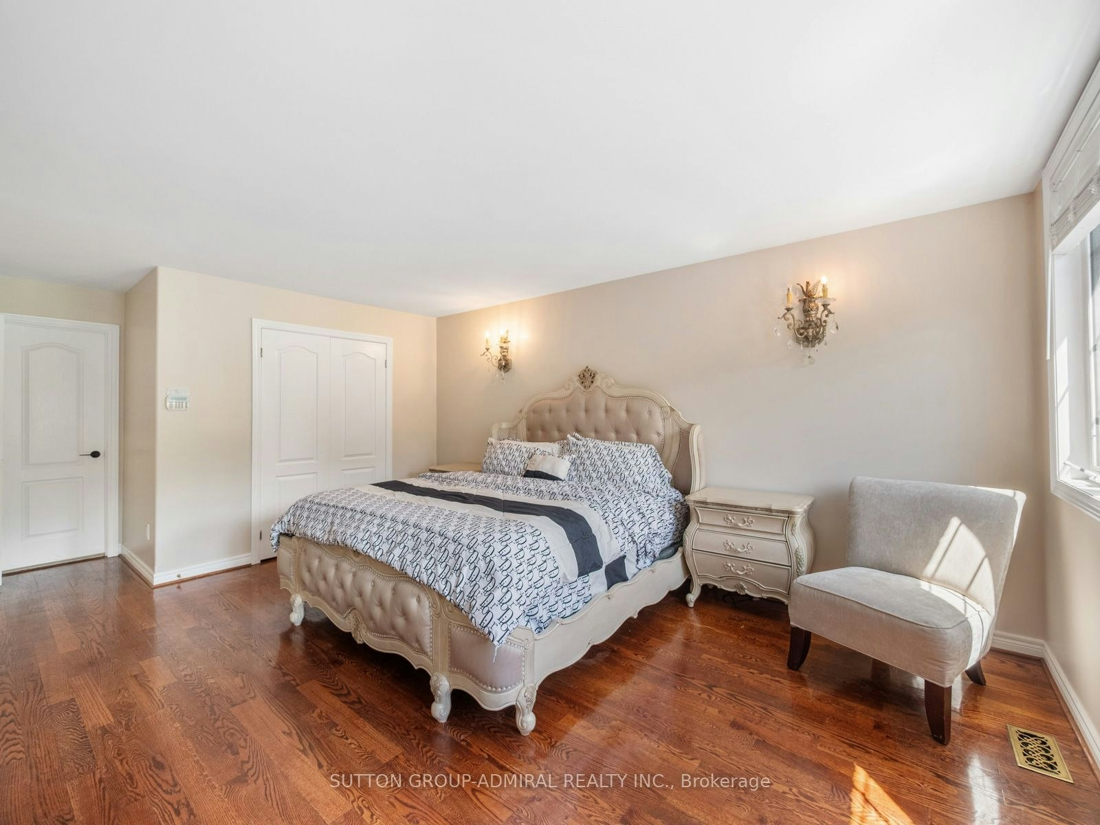 18 Thatcher Avenue, Toronto, ON, M1M 2M2 - 31