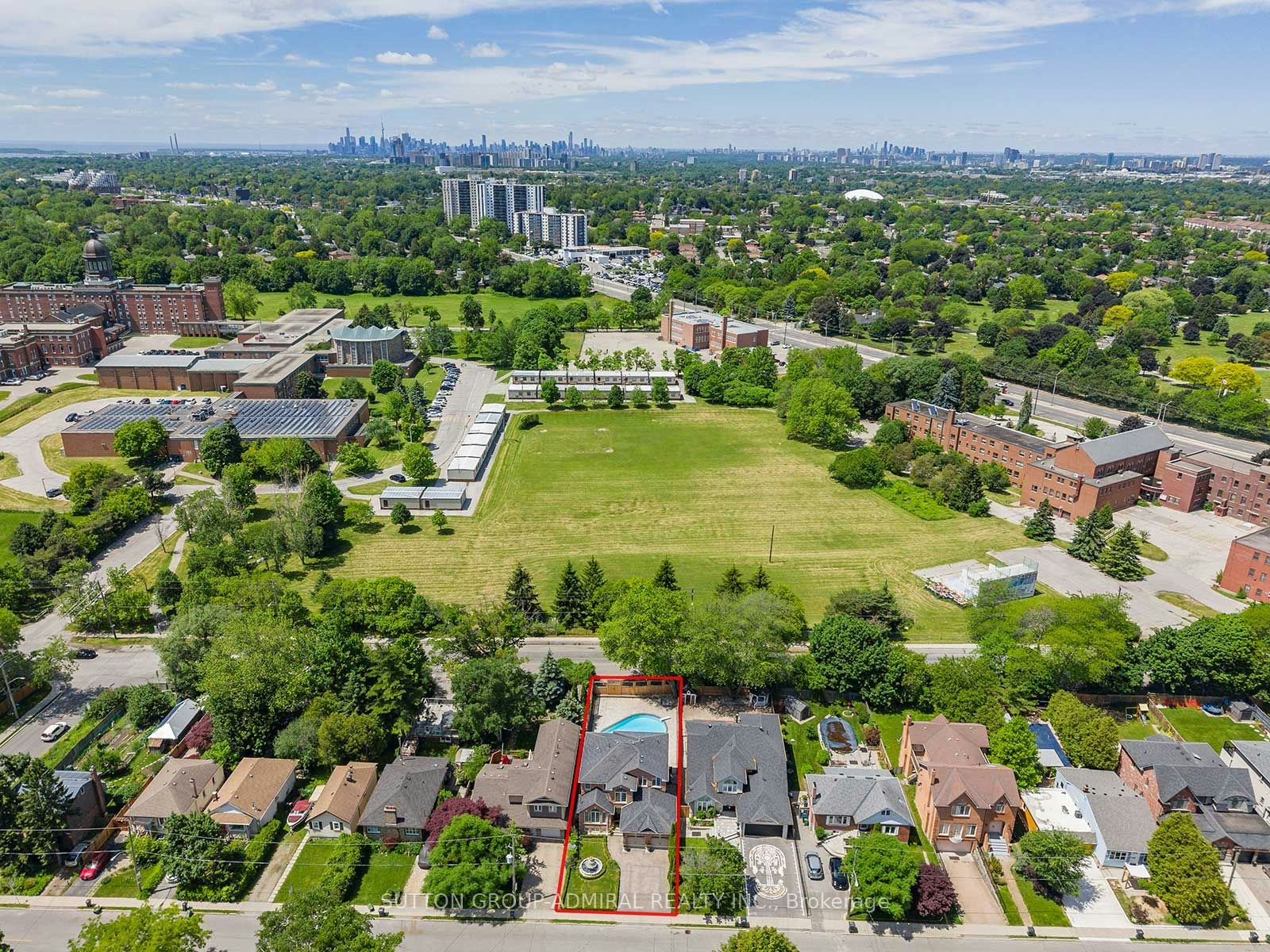 18 Thatcher Avenue, Toronto, ON, M1M 2M2 - 46