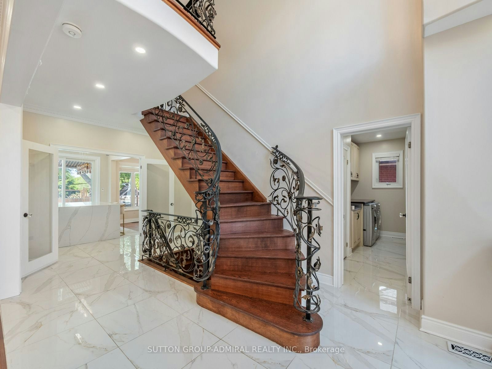 18 Thatcher Avenue, Toronto, ON, M1M 2M2 - 22