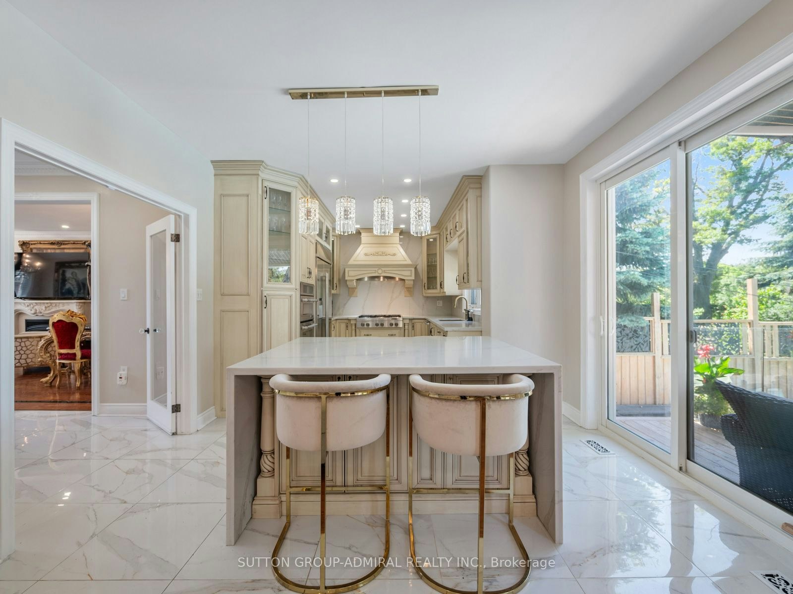 18 Thatcher Avenue, Toronto, ON, M1M 2M2 - 17