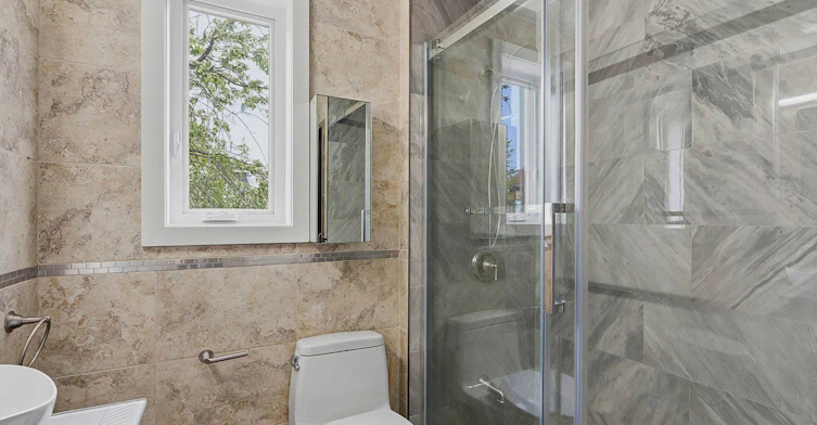 1842 Dundas Street E, Toronto, ON, M4L 1M5 - 20