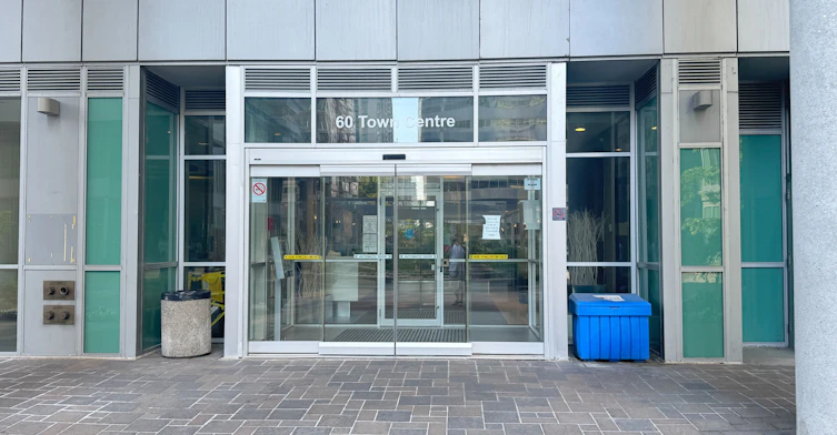Ph 04-60 Town Centre Court, Toronto, ON, M1P 0B1 - 3