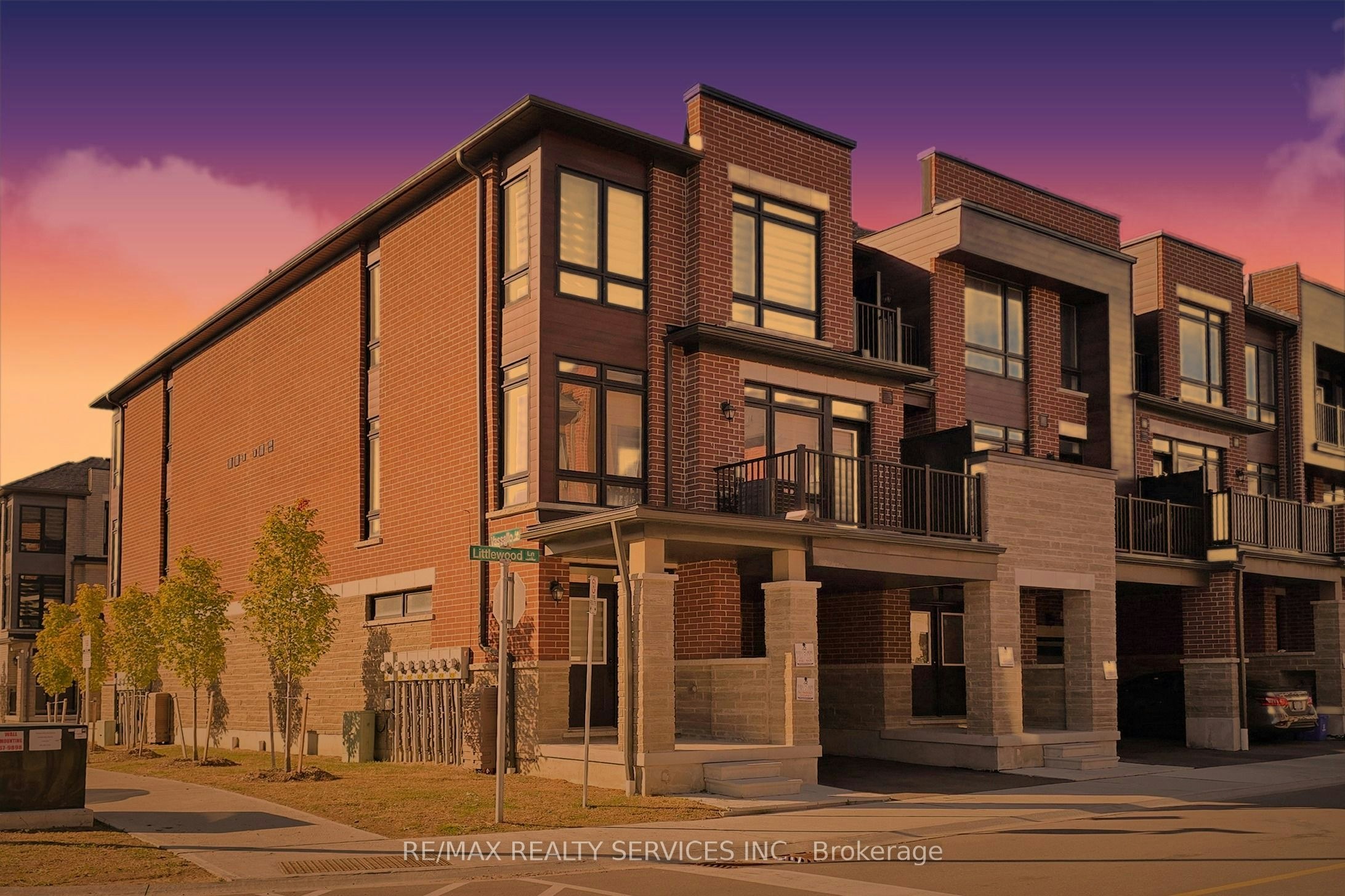 513 Littlewood Lane, Ajax, ON, L1S 0H1 - 2