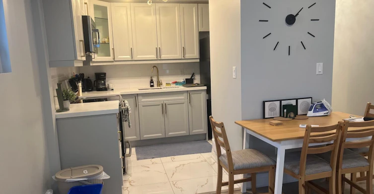 15 Westbrook Avenue, Toronto, ON, M4C 2G1 - 3