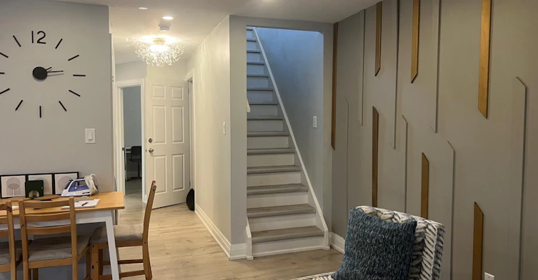 15 Westbrook Avenue, Toronto, ON, M4C 2G1 - 6
