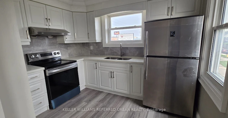 399 King Street W, Oshawa, ON, L1J 2K4 - 3