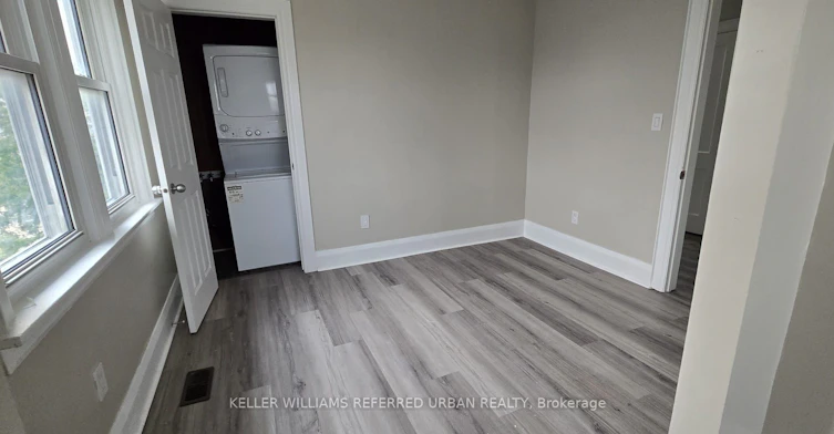 399 King Street W, Oshawa, ON, L1J 2K4 - 5