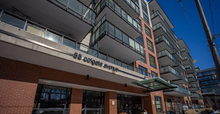 612-88 Colgate Avenue, Toronto, ON, M4M 0A6 - 5