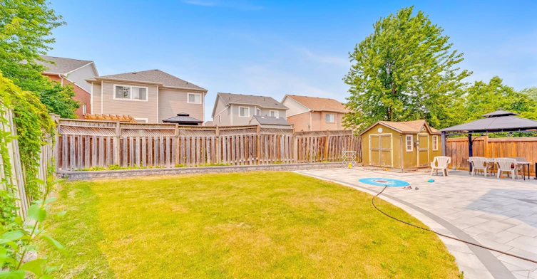 1300 Ravencliffe Court, Oshawa, ON, L1K 2Y3 - 10