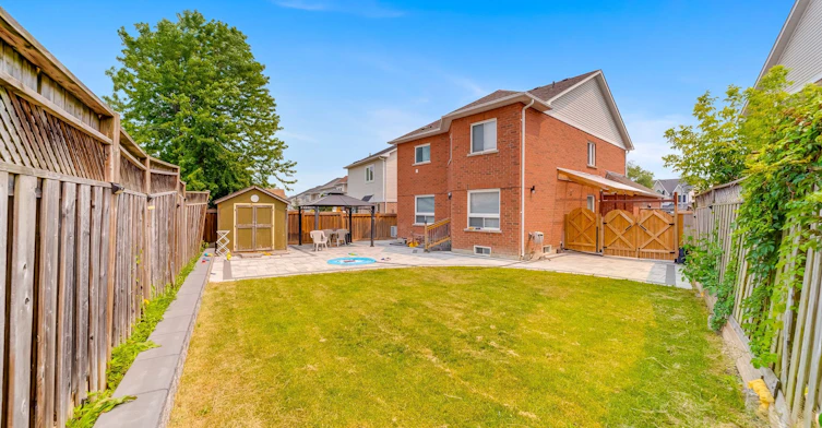 1300 Ravencliffe Court, Oshawa, ON, L1K 2Y3 - 9